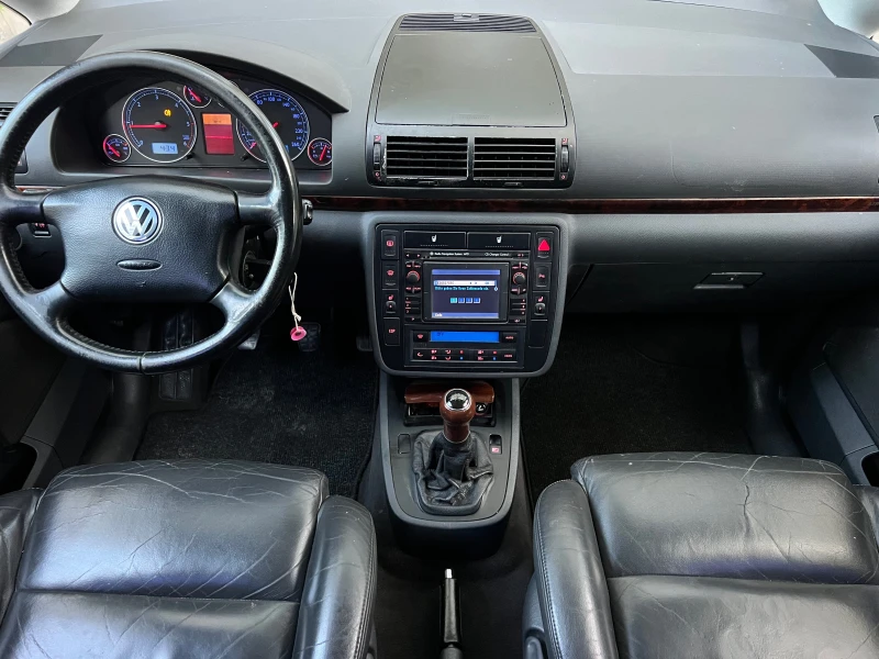 VW Sharan 1.9TDI LIMITED/6+ 1/XENON/NAVI/PODGREV/KOJA/UNIKAT, снимка 14 - Автомобили и джипове - 47766223