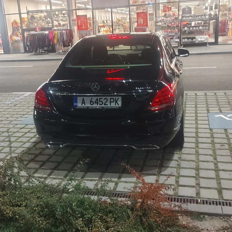 Mercedes-Benz C 220 C220, снимка 10 - Автомобили и джипове - 47917843