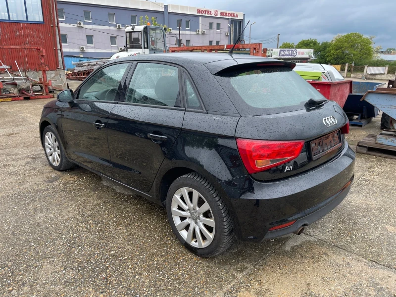 Audi A1, снимка 8 - Автомобили и джипове - 48591763