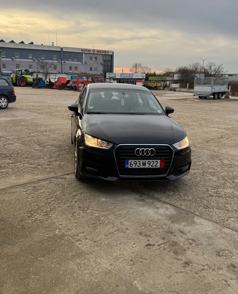 Audi A1, снимка 5 - Автомобили и джипове - 48591763