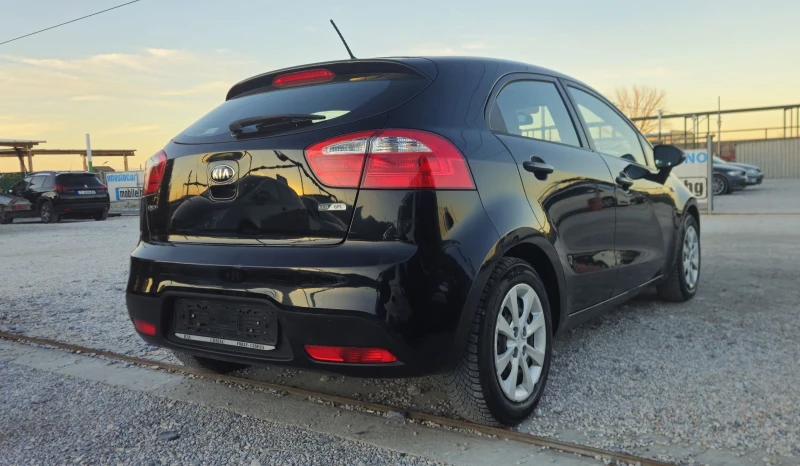 Kia Rio 1.3газ.инж.BRC.2015г.ТОПсъстояние, снимка 4 - Автомобили и джипове - 49392581