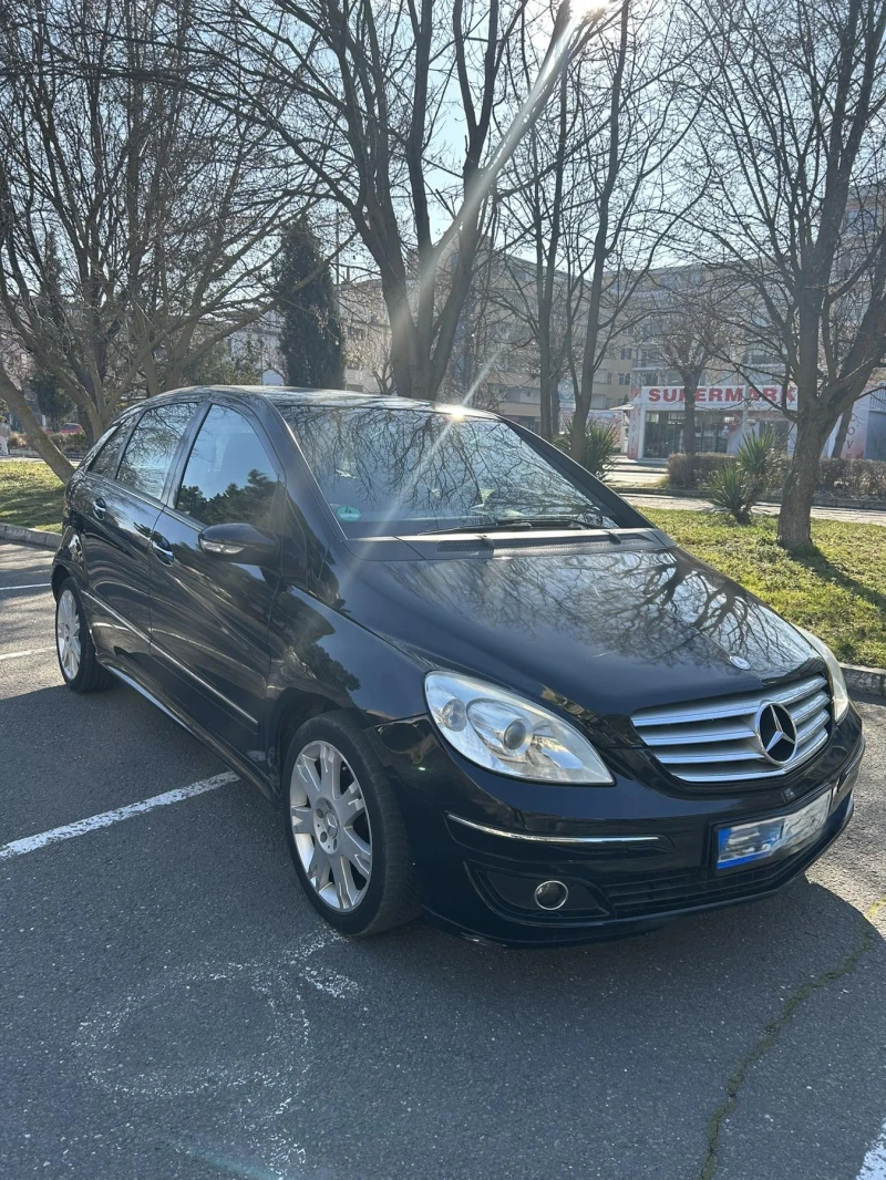 Mercedes-Benz B 200, снимка 1 - Автомобили и джипове - 49427753