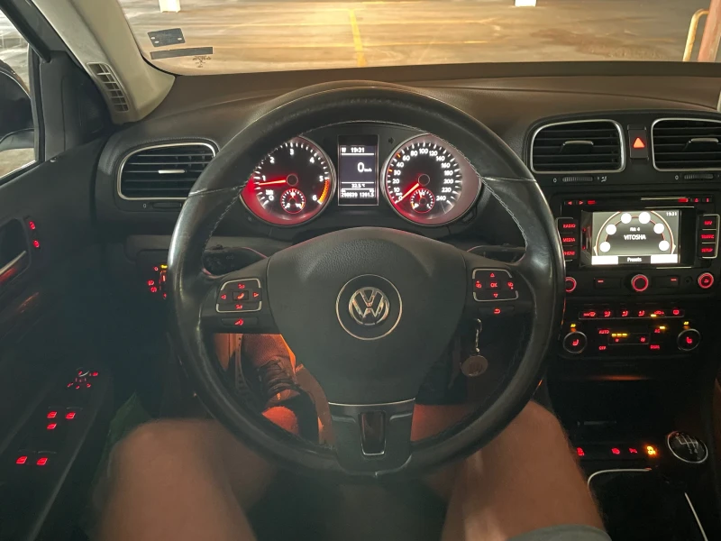 VW Golf Variant VI Variant 1.6 TDI, снимка 15 - Автомобили и джипове - 50109082