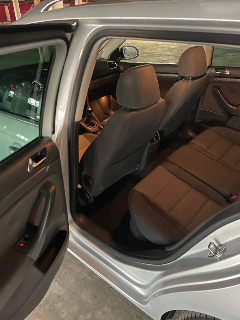 VW Golf Variant VI Variant 1.6 TDI, снимка 10 - Автомобили и джипове - 50109082