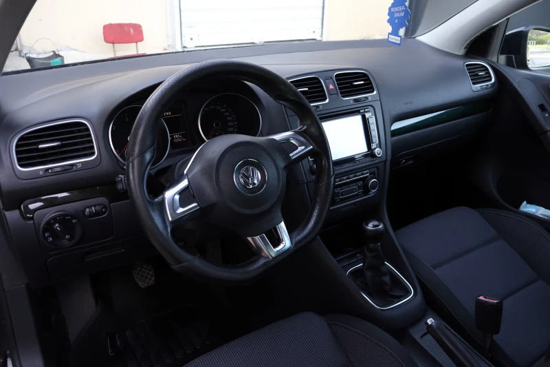VW Golf 6 2.0d 140 к.с, снимка 12 - Автомобили и джипове - 51291178