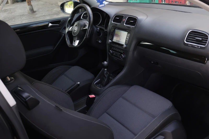 VW Golf 6 2.0d 140 к.с, снимка 9 - Автомобили и джипове - 51291178