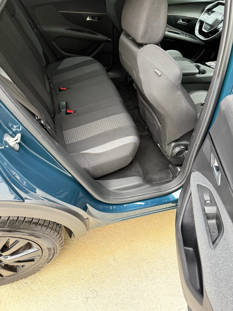Peugeot 3008 1.5d (130hp), снимка 12 - Автомобили и джипове - 52448841
