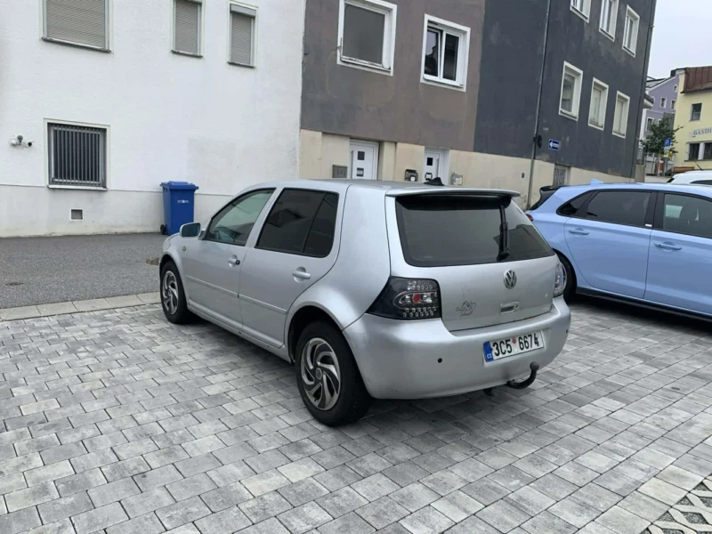 VW Golf, снимка 2 - Автомобили и джипове - 52755819