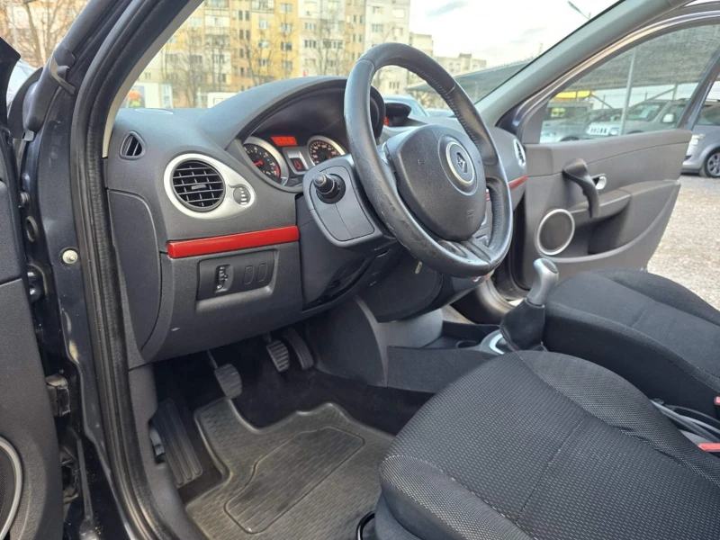 Renault Clio 1.2 RIP CURL, снимка 8 - Автомобили и джипове - 52820612
