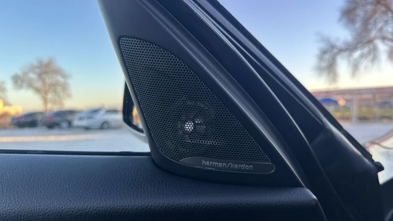 BMW 135 X DRIVE | HARMON KARDON | CAMERA | RECARO | FULL, снимка 16 - Автомобили и джипове - 53113238