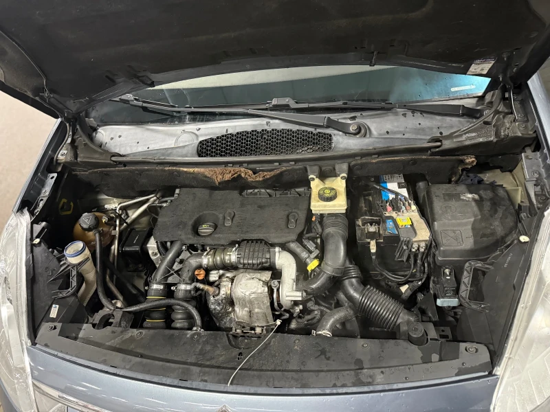 Citroen Berlingo 1.6 HDI 92HP, снимка 12 - Автомобили и джипове - 53373871