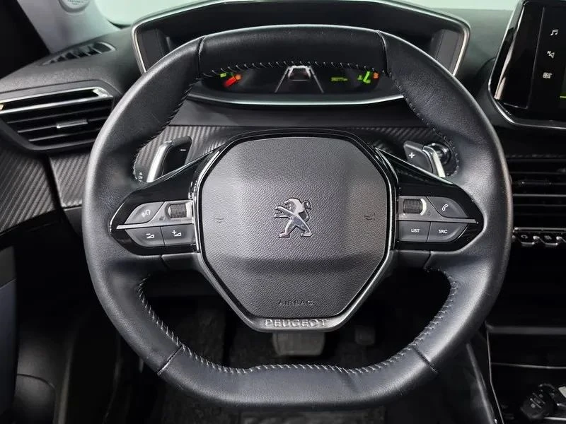 Peugeot 2008, снимка 13 - Автомобили и джипове - 56688443