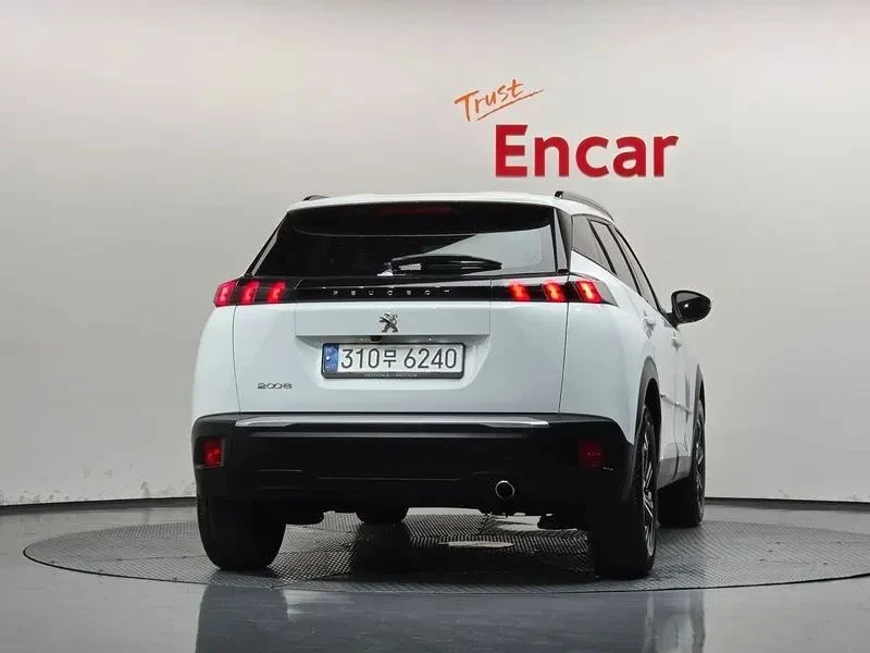 Peugeot 2008, снимка 4 - Автомобили и джипове - 56688443
