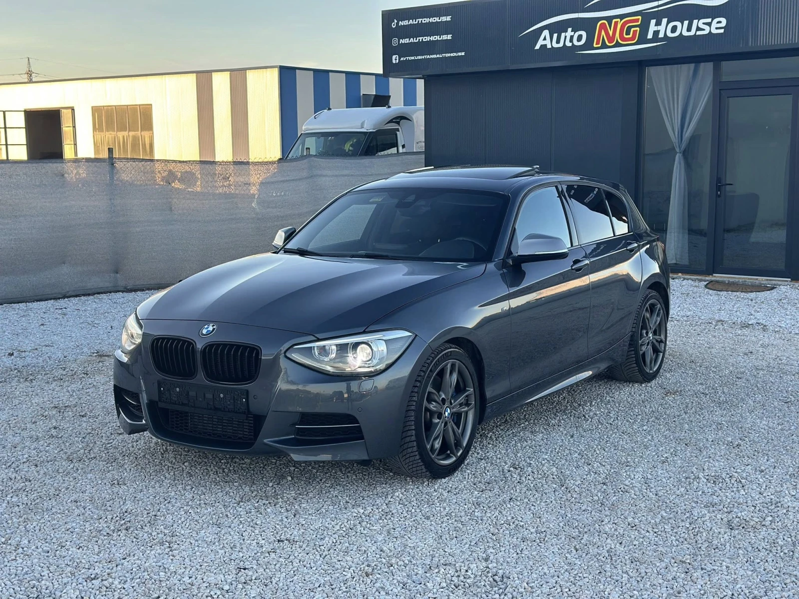 BMW 135 X DRIVE | HARMON KARDON | CAMERA | RECARO | FULL, снимка 1