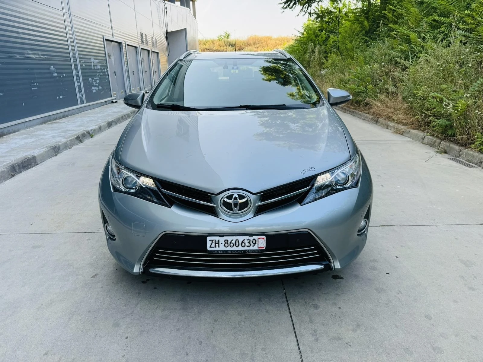 Toyota Auris 1.6i Touring - изображение 3