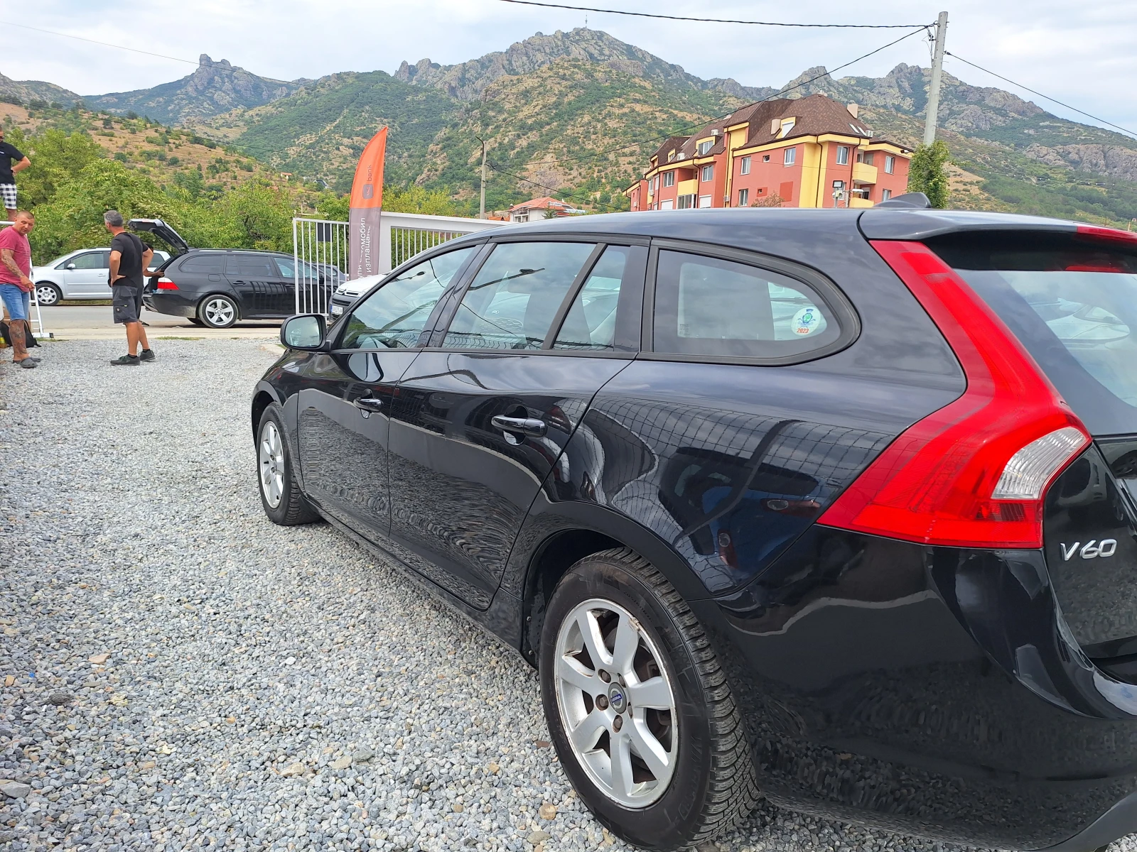 Volvo V60 1.6 D AVTO  - изображение 8