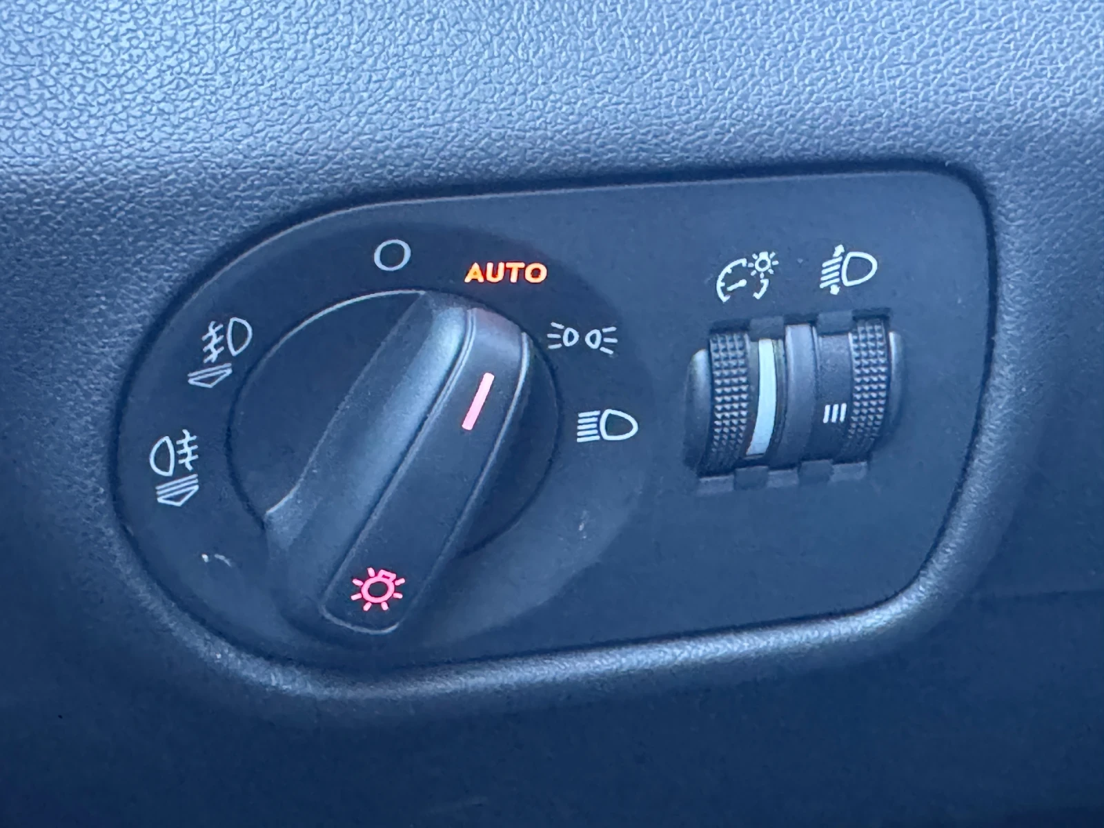 Audi A1 | Mobile.bg   11