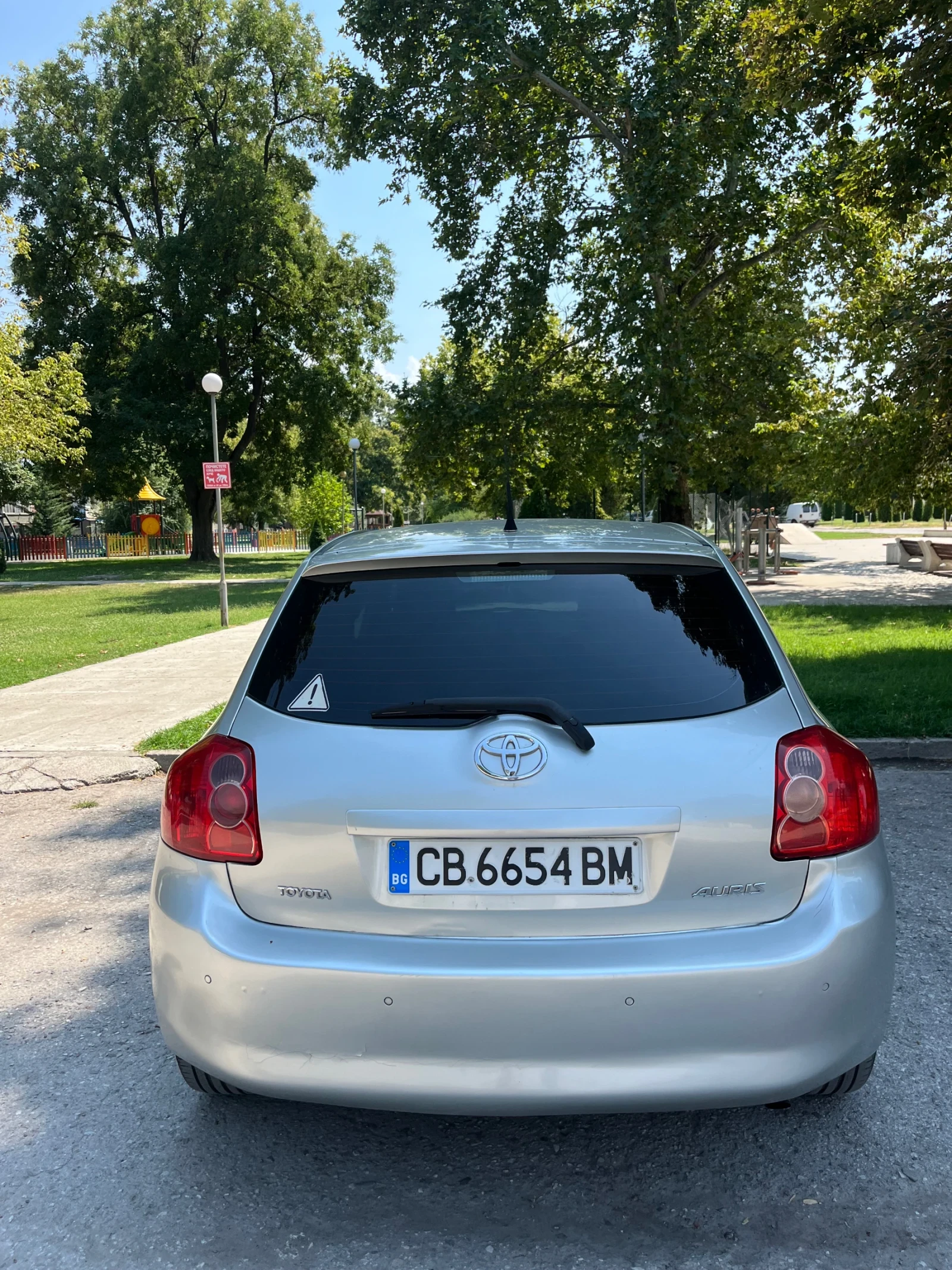 Toyota Auris  - изображение 3