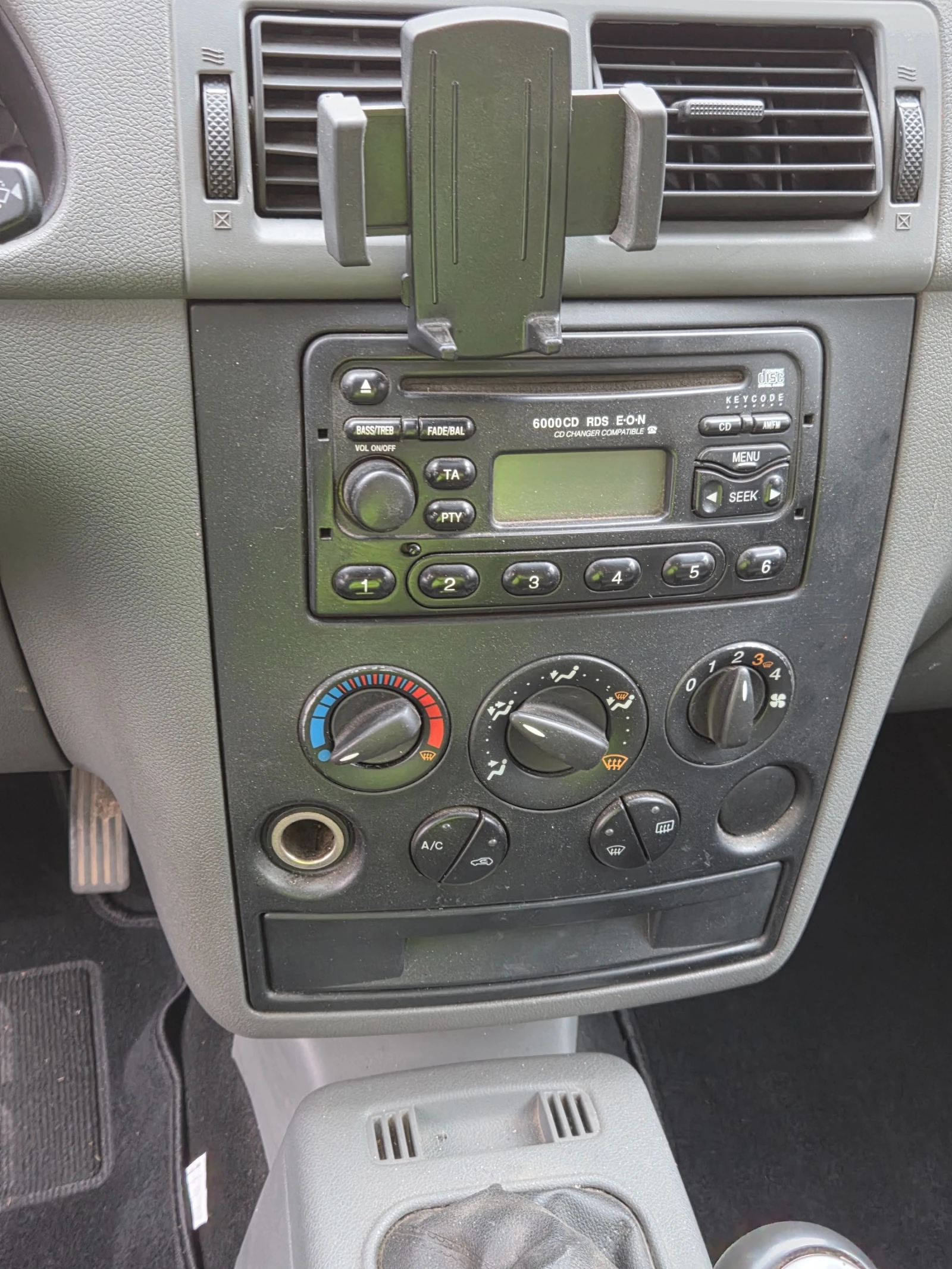 Ford Connect  - изображение 9