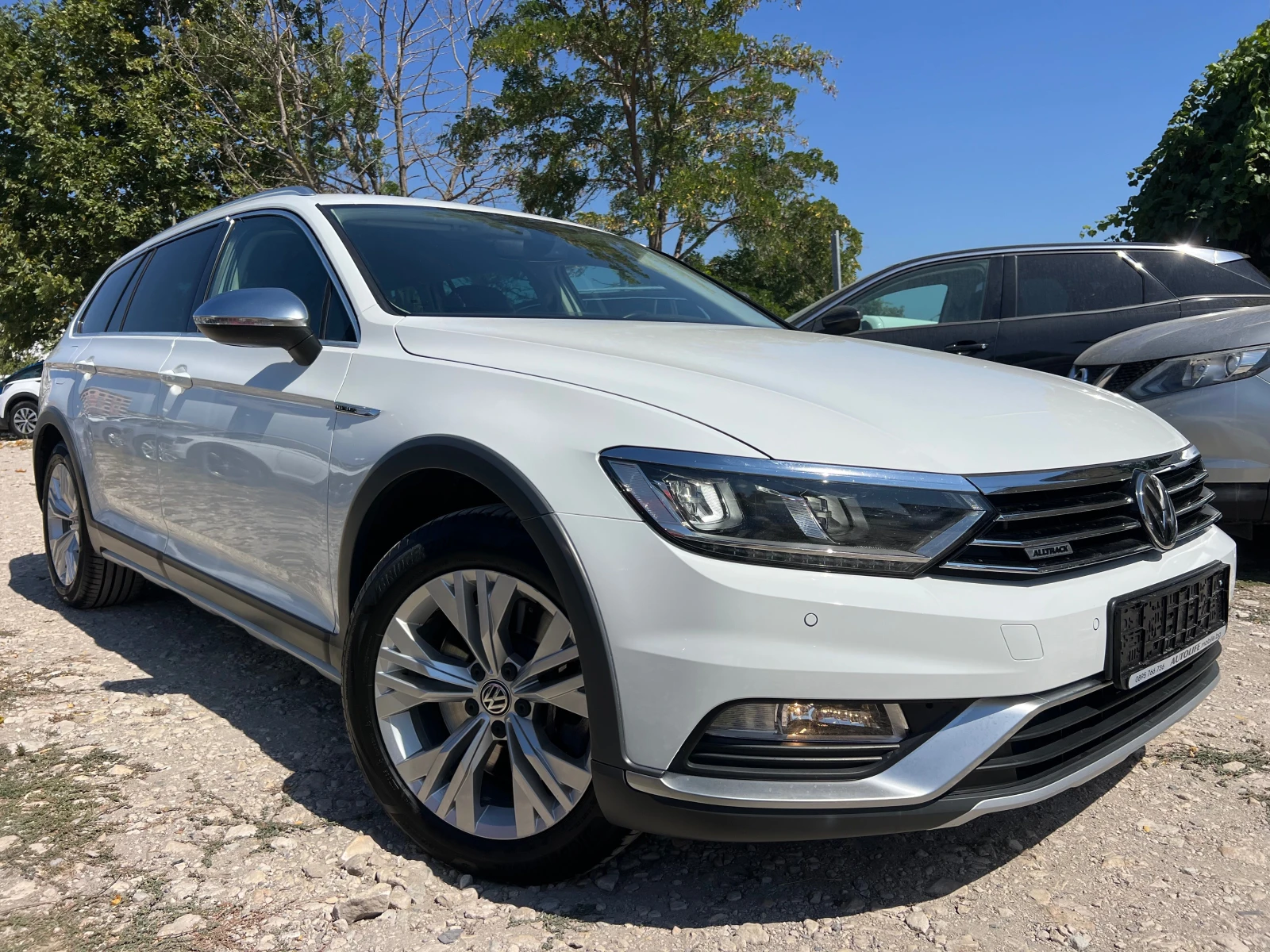 VW Passat ALLTRACK 2.0TDI-240 DIGITAL COCKPIT 4x4 NAVI DISTR - изображение 3