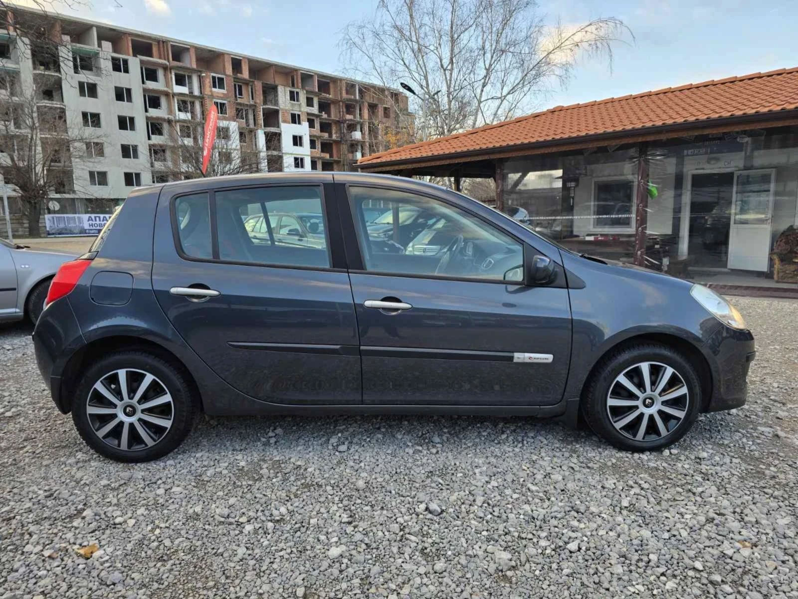 Renault Clio 1.2 RIP CURL - изображение 6