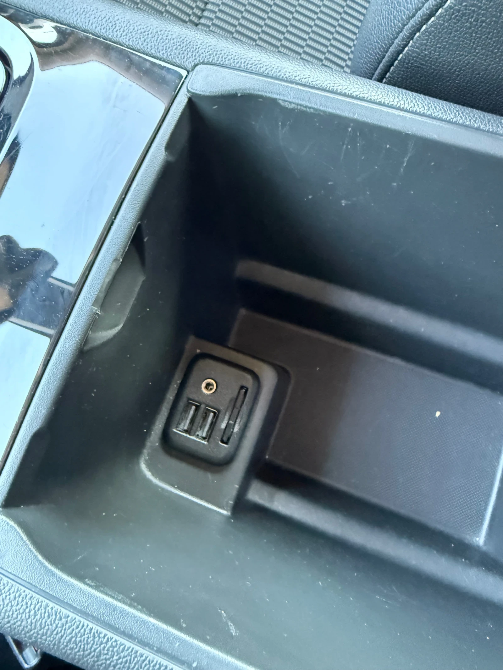 Opel Insignia 2.0/210кс/4x4/Full/CH, снимка 7 - Автомобили и джипове - 53858717