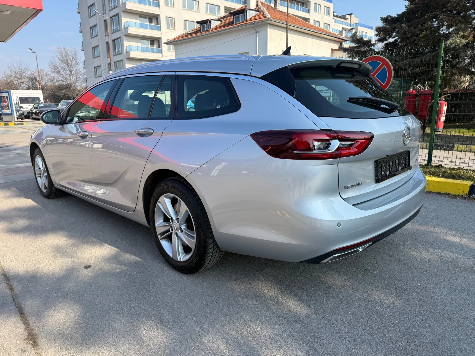 Opel Insignia 2.0/210кс/4x4/Full/CH, снимка 4 - Автомобили и джипове - 53858717