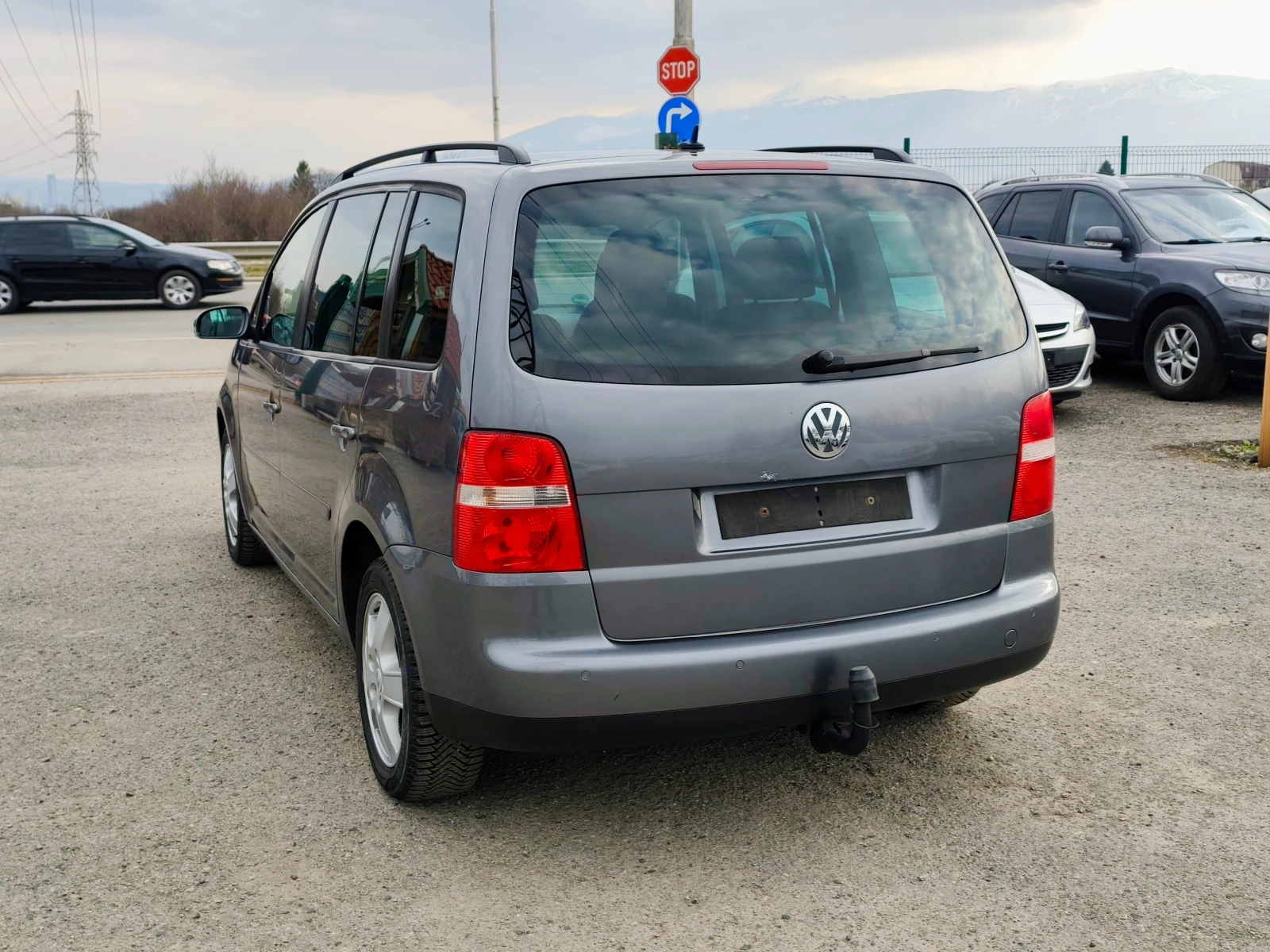 VW Touran 2.0TDI 170k.c., снимка 6 - Автомобили и джипове - 53903855