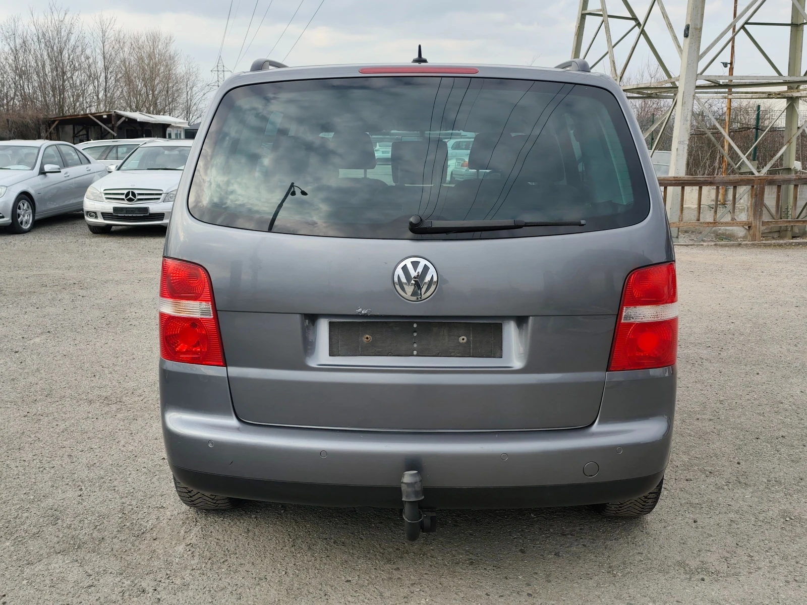 VW Touran 2.0TDI 170k.c., снимка 5 - Автомобили и джипове - 53903855