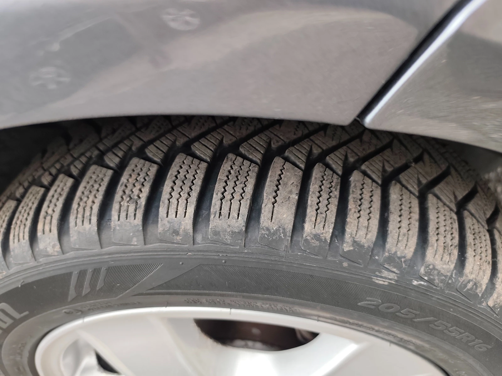 VW Touran 2.0TDI 170k.c., снимка 15 - Автомобили и джипове - 53903855