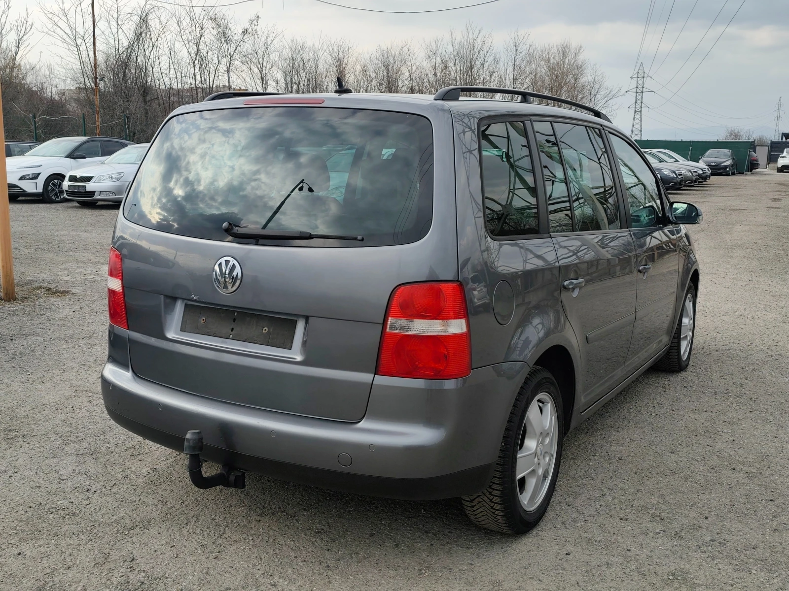 VW Touran 2.0TDI 170k.c., снимка 4 - Автомобили и джипове - 53903855