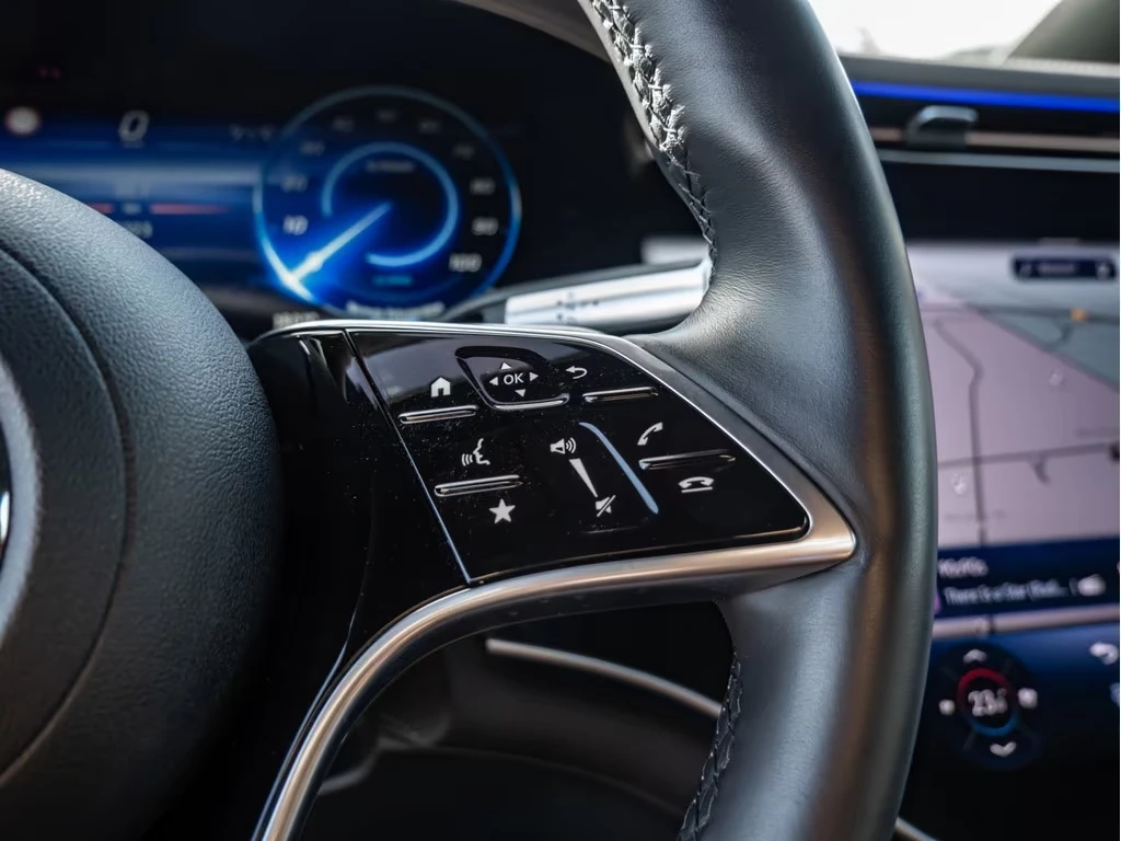 Mercedes-Benz EQS 580 4-MATIC SUV AIRMATIC HYPERSCREEN, снимка 10 - Автомобили и джипове - 53933793