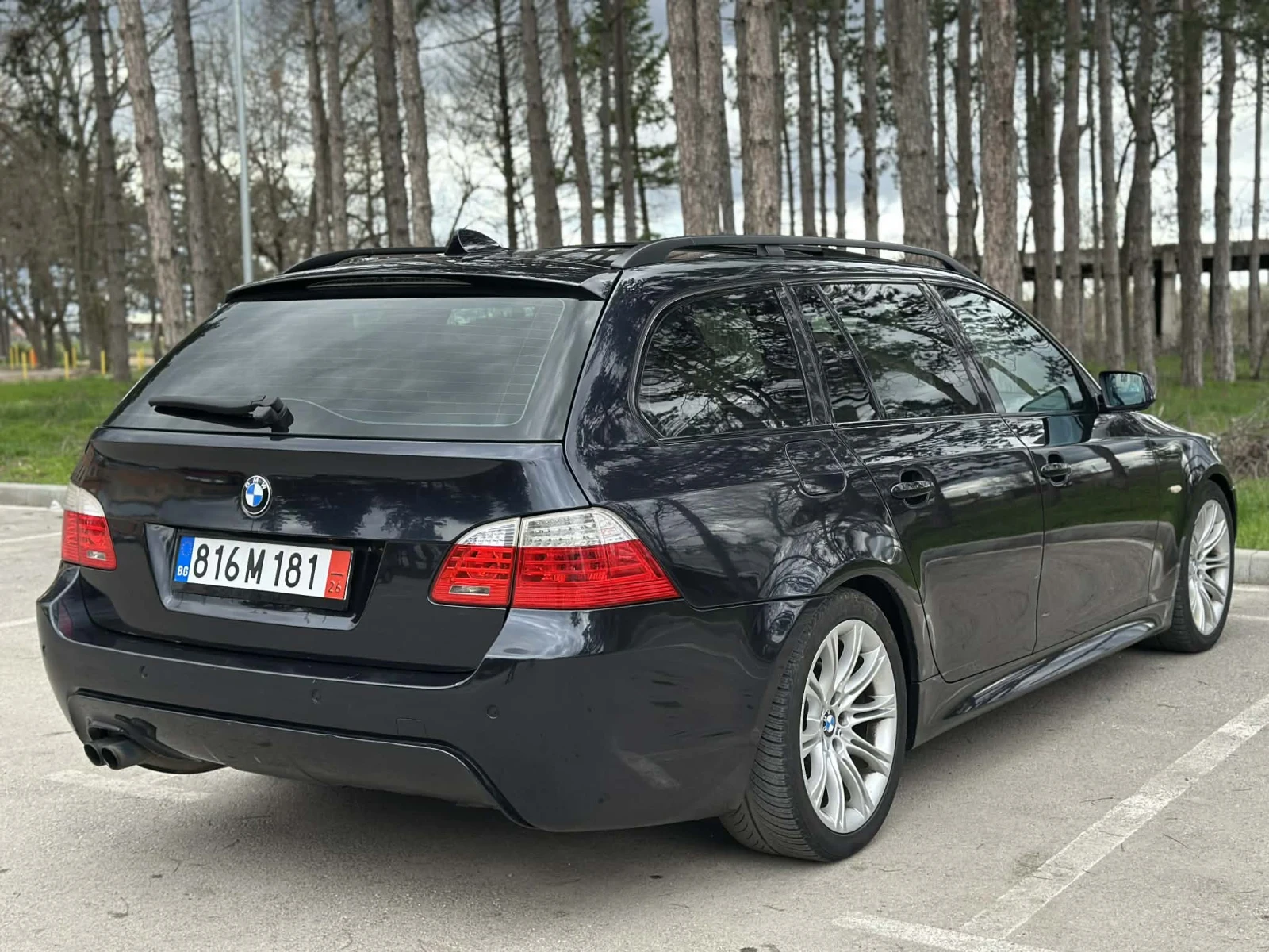 BMW 530 3.0d 235к.с M Packet FACELIFT само на задно, снимка 5 - Автомобили и джипове - 54063217