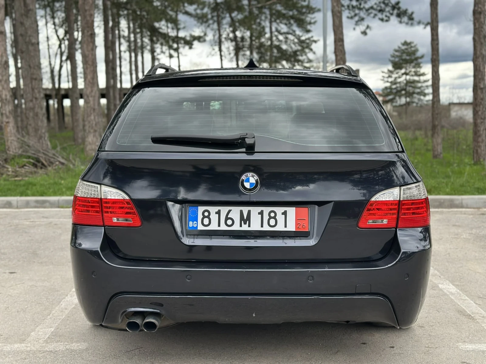 BMW 530 3.0d 235к.с M Packet FACELIFT само на задно, снимка 6 - Автомобили и джипове - 54063217