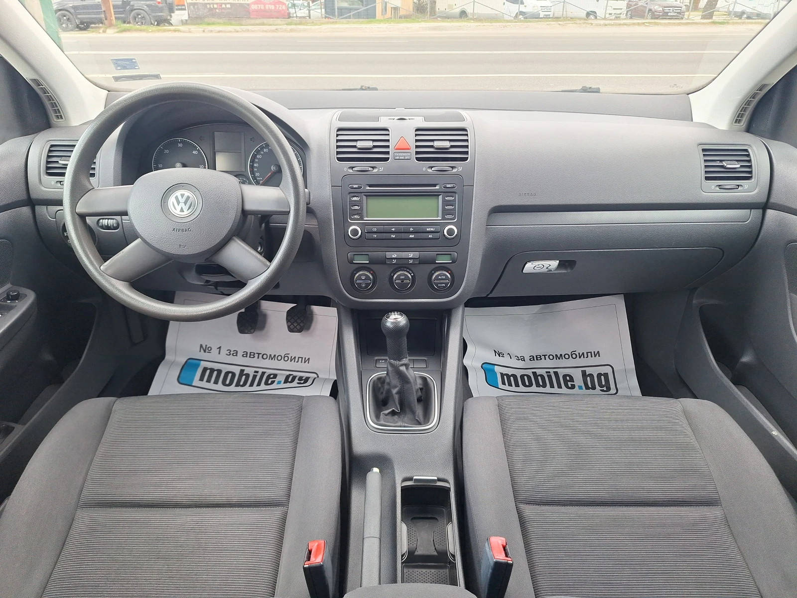 VW Golf 1.9 tdi 90ks Klima!, снимка 11 - Автомобили и джипове - 54147798