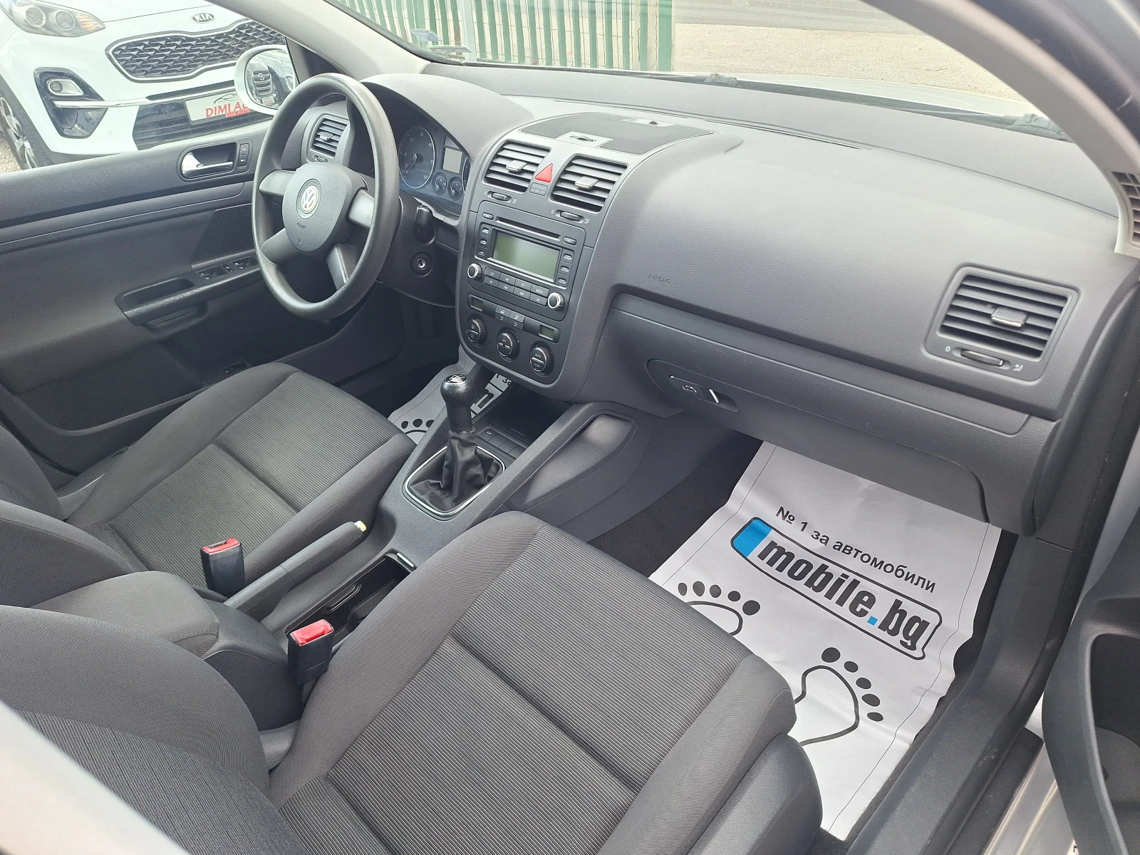 VW Golf 1.9 tdi 90ks Klima!, снимка 12 - Автомобили и джипове - 54147798