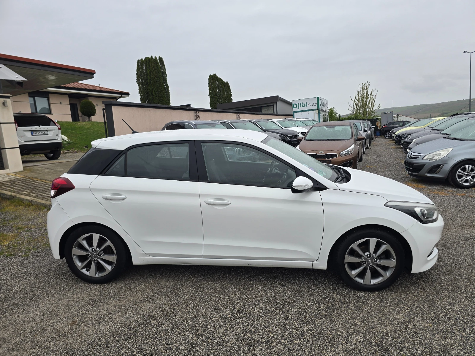 Hyundai I20 1.2i-85k.c-EURO-6 | Mobile.bg � ����������� 4