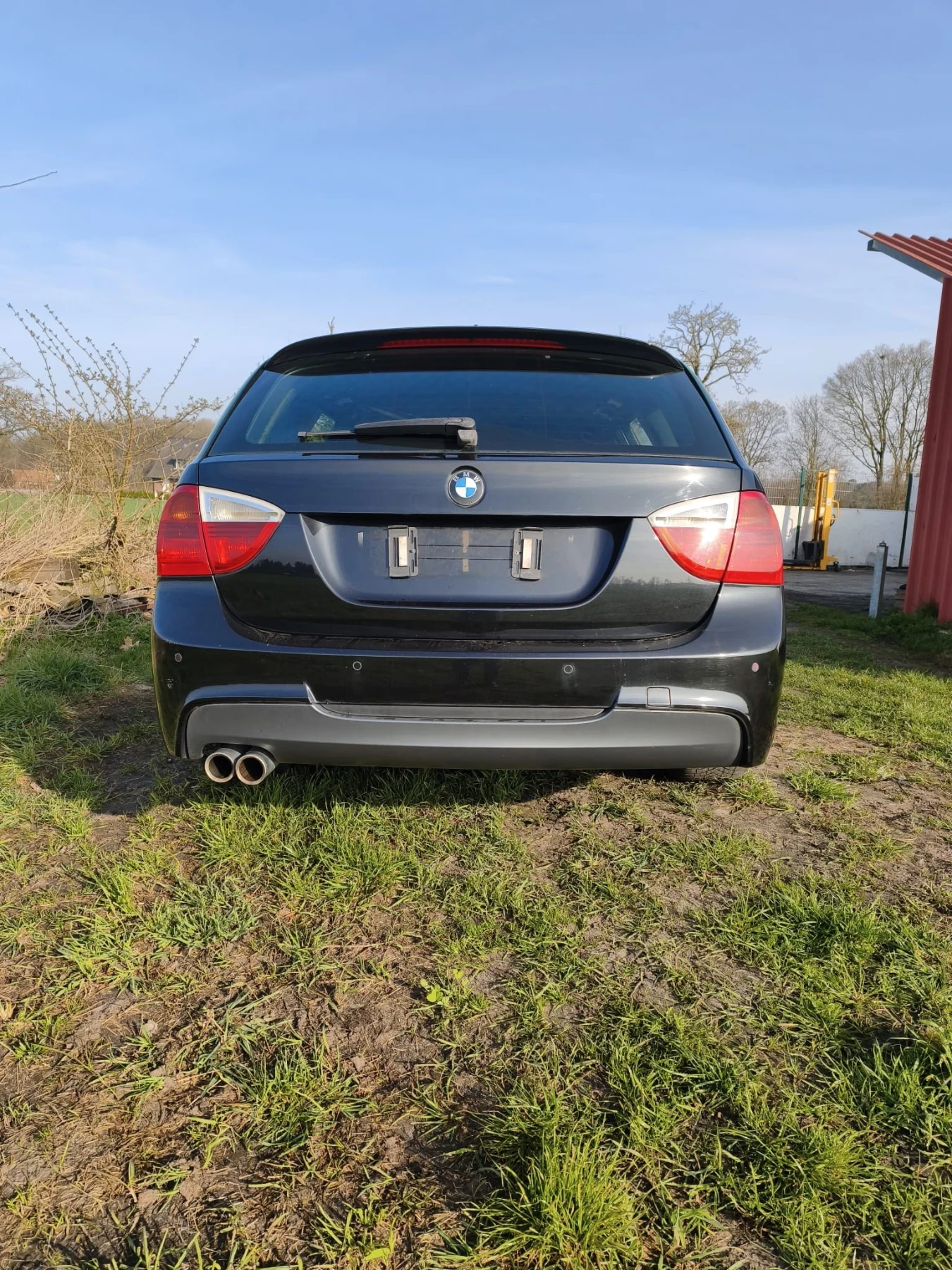 BMW 330 325D/INDIVIDUAL/M-Pack/Keyless/PANO, снимка 3 - Автомобили и джипове - 54305063