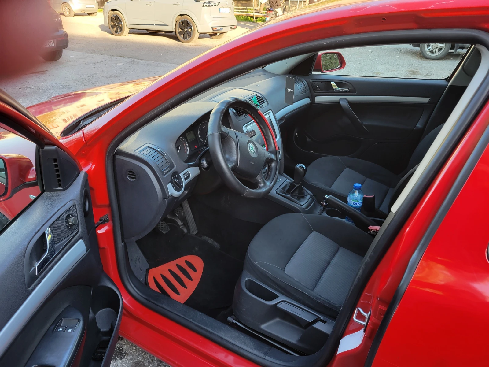 Skoda Octavia 1.9 TDI, снимка 8 - Автомобили и джипове - 54331581