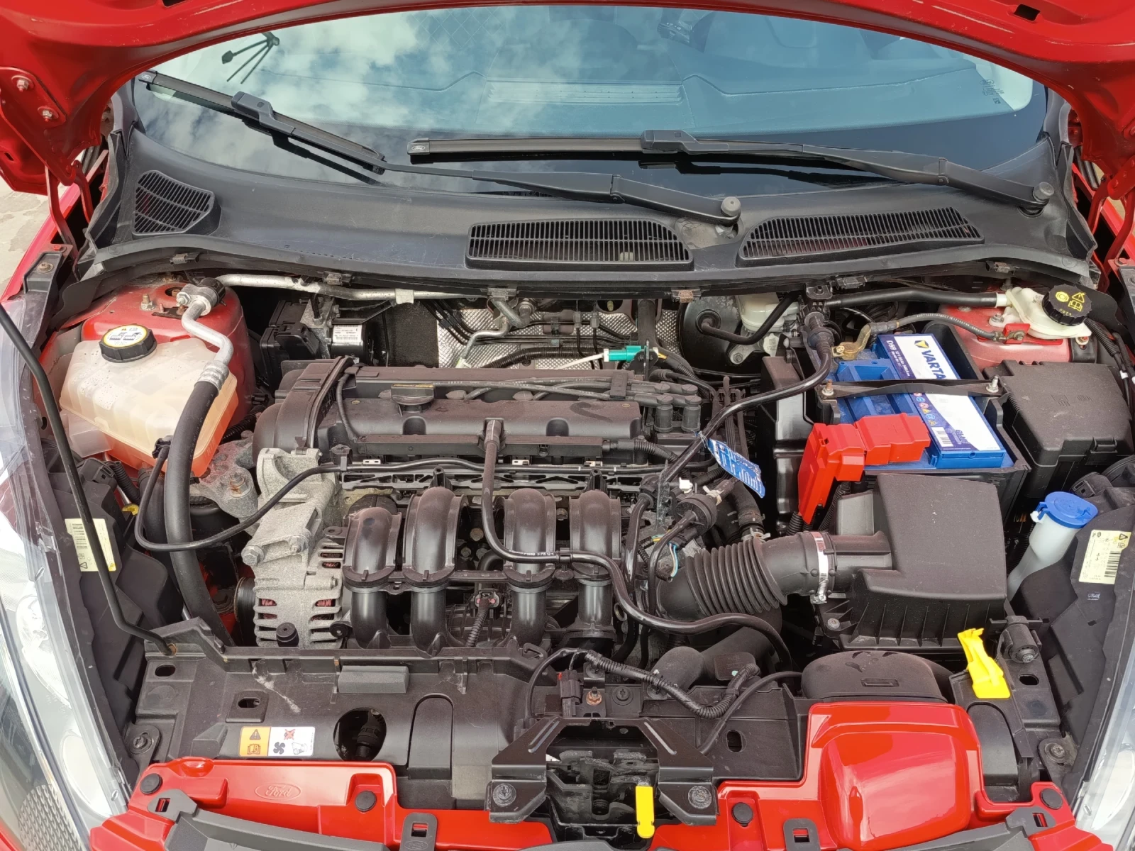 Ford Fiesta 1.25i 132х.км, снимка 13 - Автомобили и джипове - 54661208