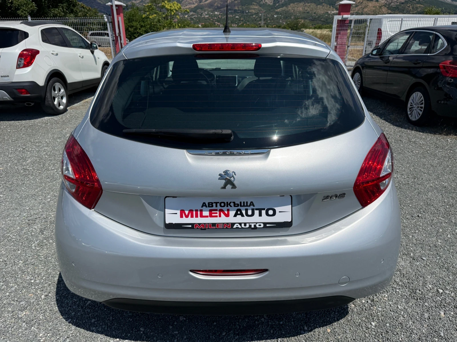 Peugeot 208 (���� ����)^(���) | Mobile.bg � ����������� 7