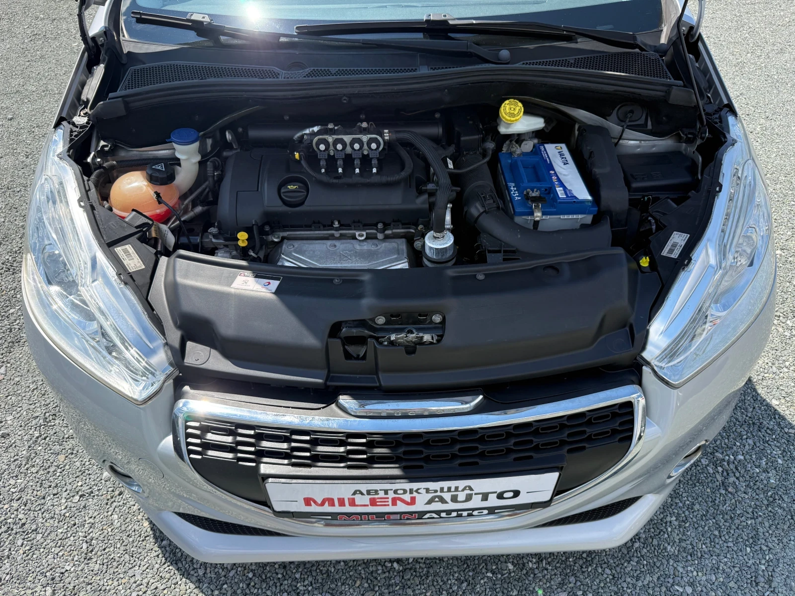 Peugeot 208 (���� ����)^(���) | Mobile.bg � ����������� 17