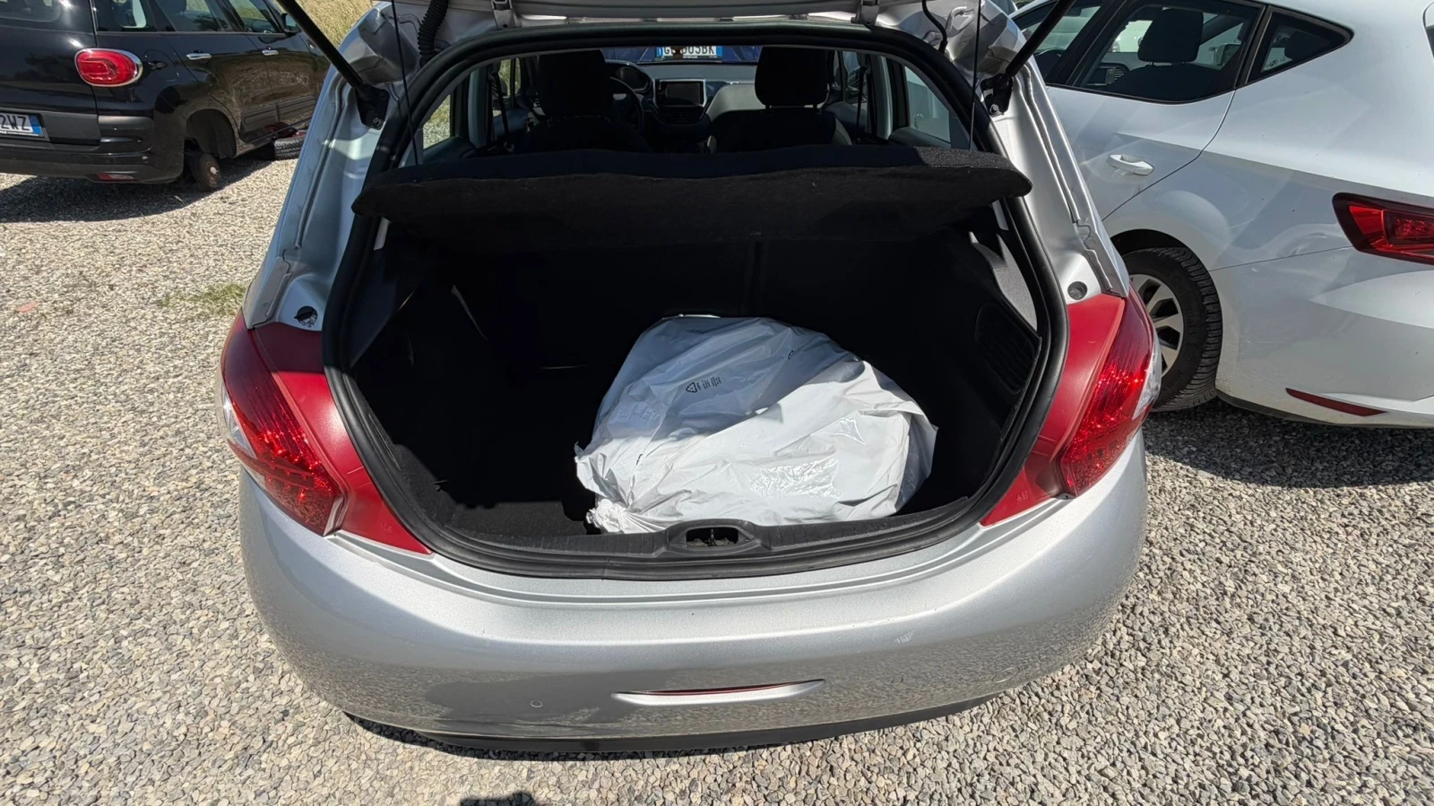 Peugeot 208 (КАТО НОВА)^(АГУ), снимка 5 - Автомобили и джипове - 54682182