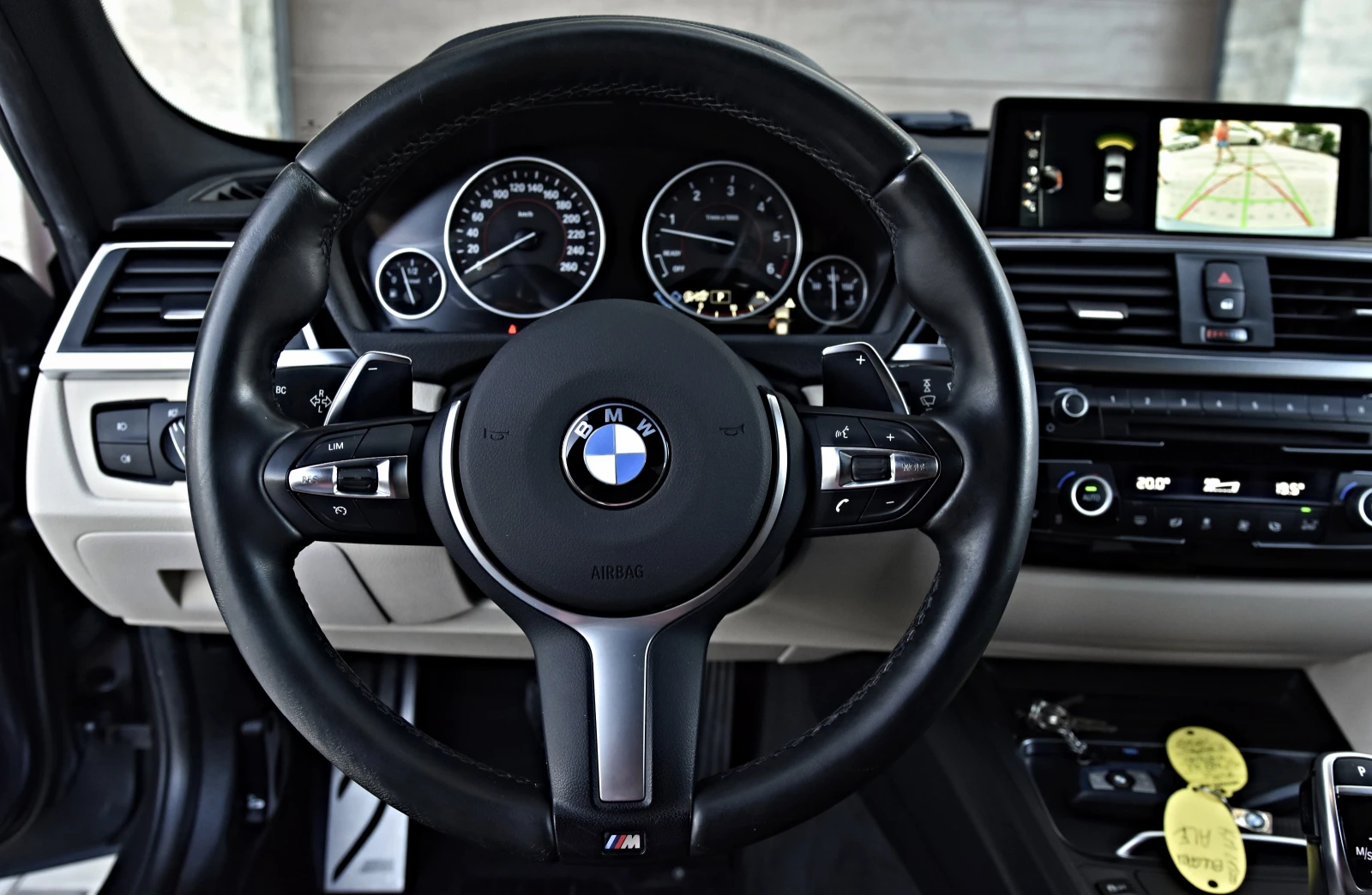 BMW 335 X-Drive FACE M-Pack, снимка 12 - Автомобили и джипове - 55504511