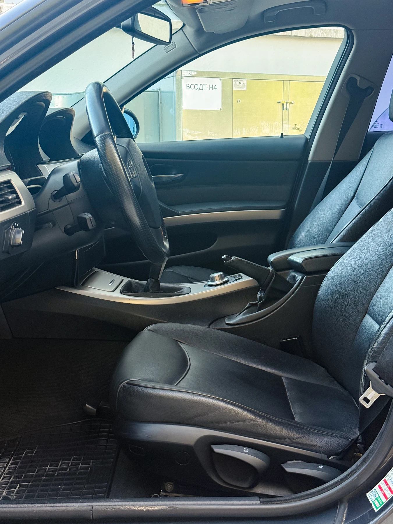 BMW 320, снимка 7 - Автомобили и джипове - 55907895