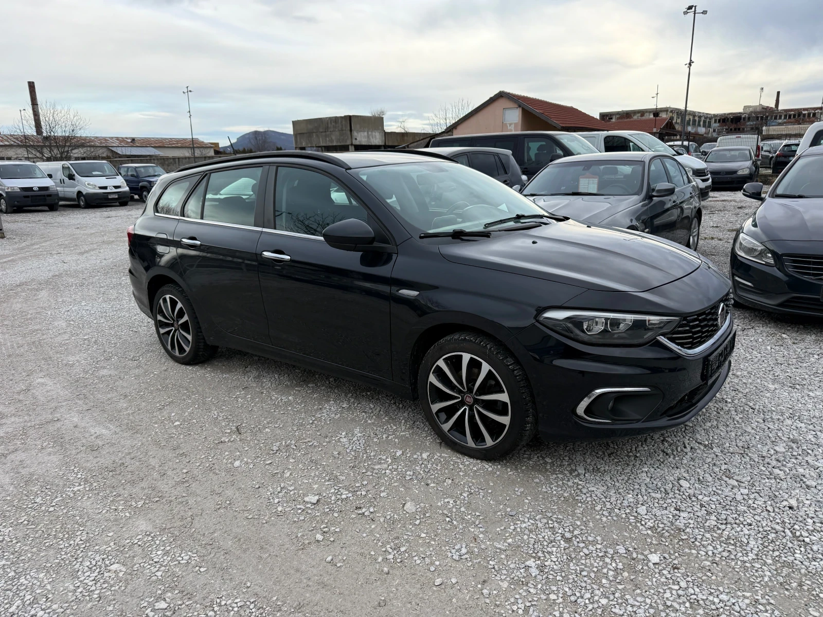 Fiat Tipo 1.6 Mjet AUTOMAT , снимка 4 - Автомобили и джипове - 56276081
