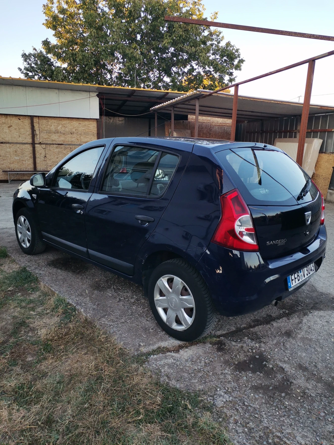 Dacia Sandero 1.2 16V, снимка 9 - Автомобили и джипове - 56376247