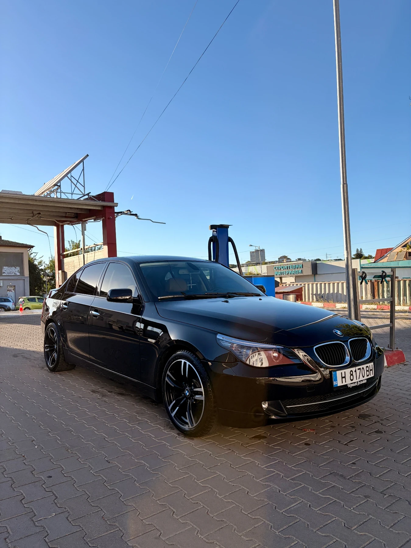 BMW 520