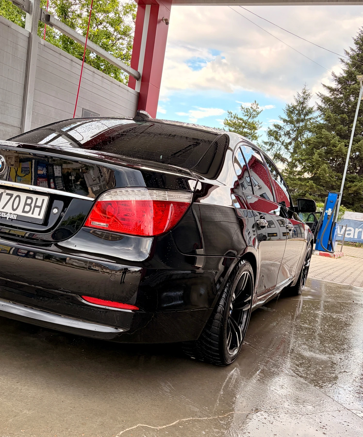BMW 520, снимка 2 - Автомобили и джипове - 56414817
