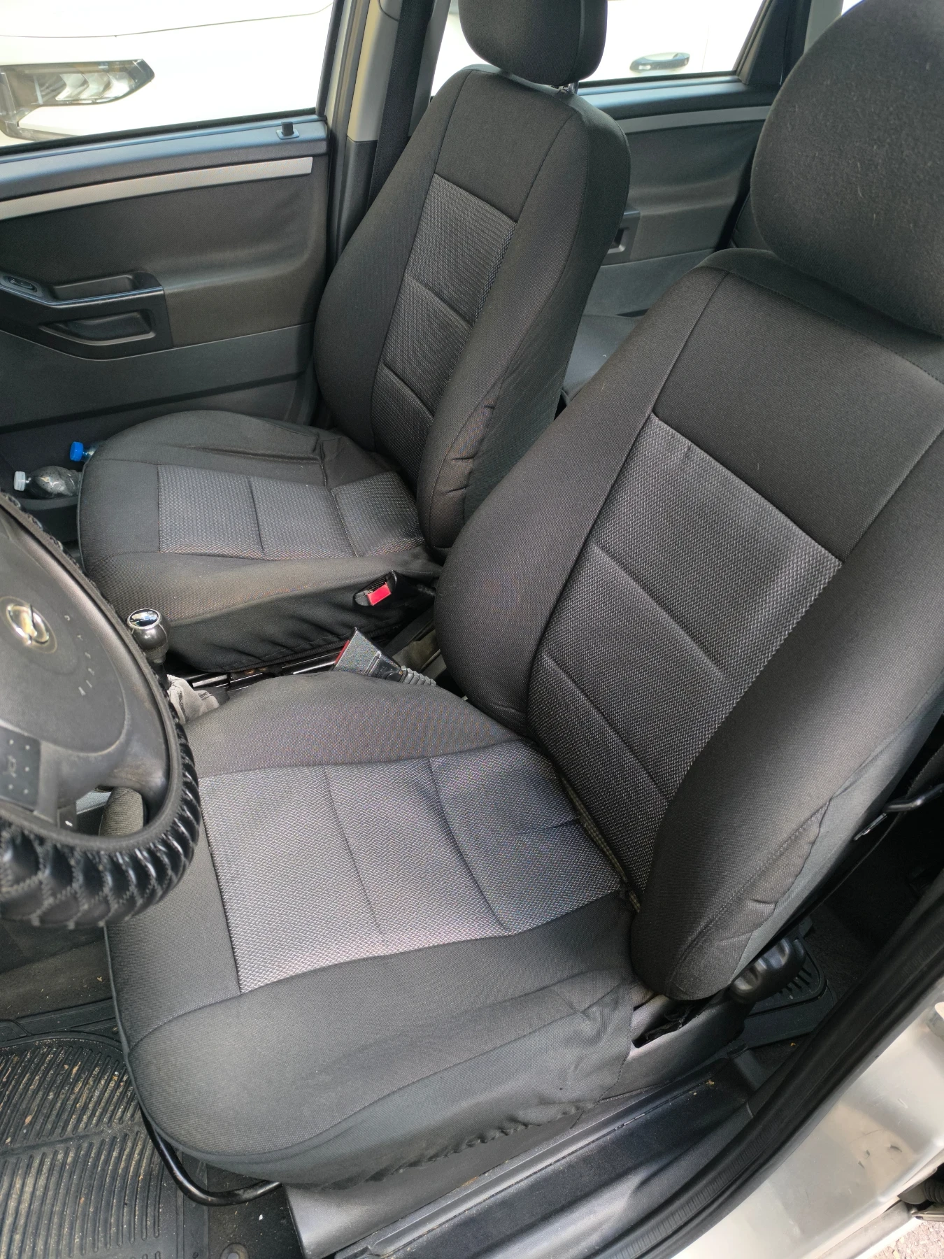 Opel Meriva 1.7 CDTI, снимка 7 - Автомобили и джипове - 56642773